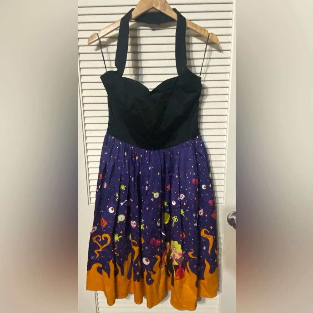 Disney Hocus Pocus Dress - New - Size Medium - Open to offers